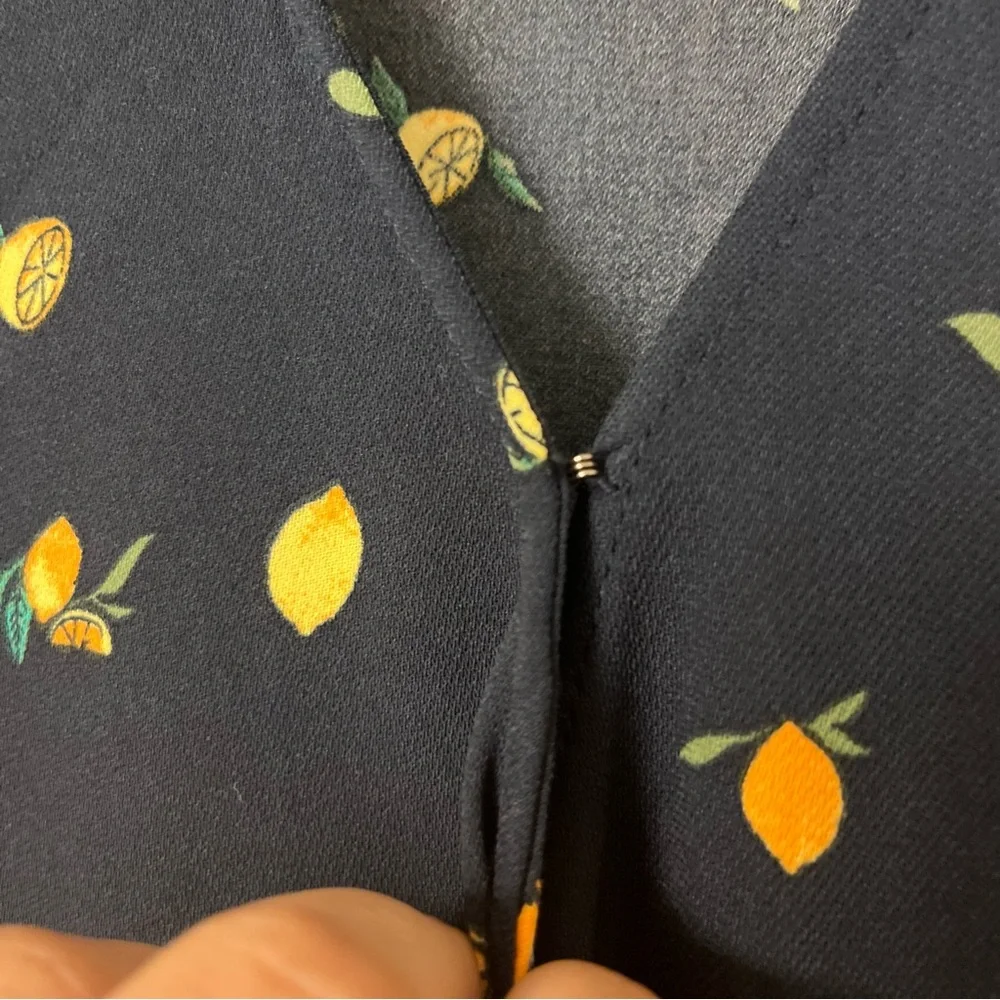 J. Crew Navy Blue Drapey Twill Lemon Print Wrap Dress Women’s Size 20 Plus 2X - Picture 6 of 12